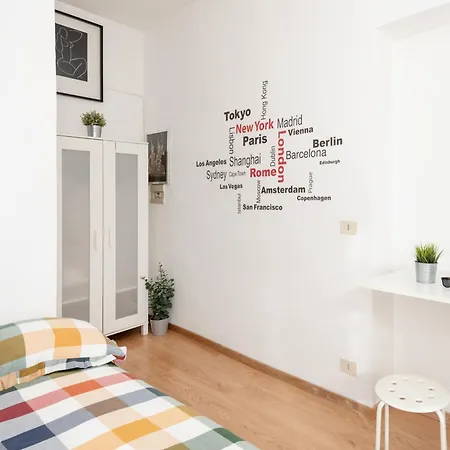 Little Basic * روما