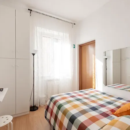 Little Basic Apartament Rzym