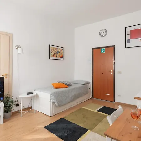 Apartment Little Basic