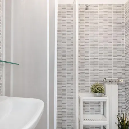 Apartament Little Basic